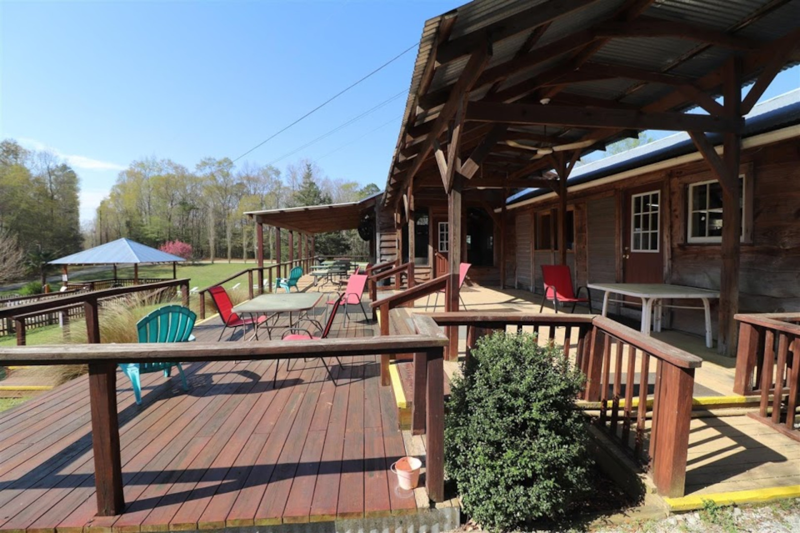 Picture of Clubhouse Back Deck