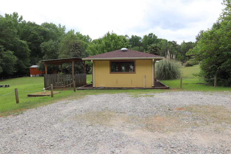 Picture of Inside the Hot Tub Building